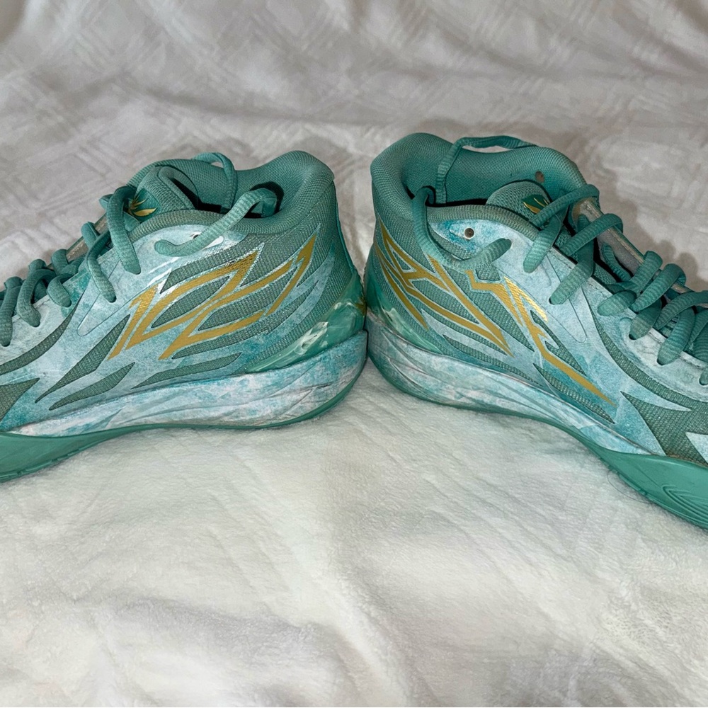Puma Teal and Light Teal Athletic Sneakers - Picture 9 of 10